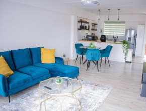 2 Bedroom Apartment with Modern Finishes Hill Tud Stays